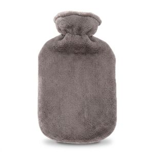 Bouteille d'eau chaude réutilisable de 2000 ml avec logo personnalisé, chauffe-mains tendance avec housse en <span class=keywords><strong>peluche</strong></span> épaisse anti-explosion - Product Image 1