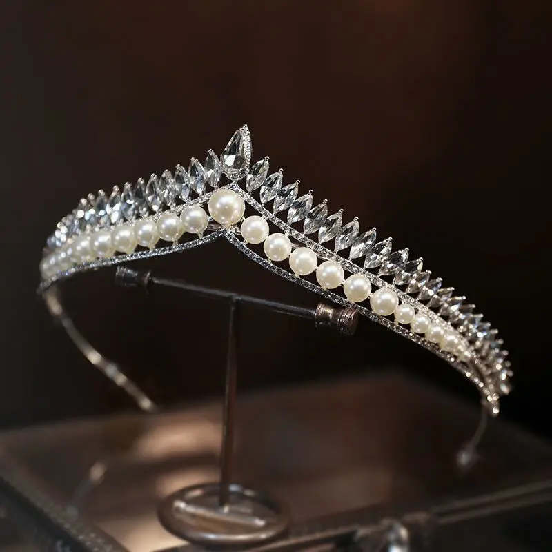 Copricapo in lega di perle retrò Party Queen Princess Hairband accessori da sposa Bling Rock Crystal Crown