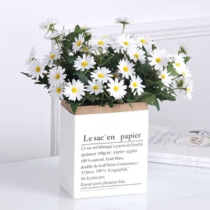 Bouquet de marguerites artificielles en soie, blanc, jaune, bleu, rose, décoration intérieure et extérieure, décoration de balcon - Product Image 3