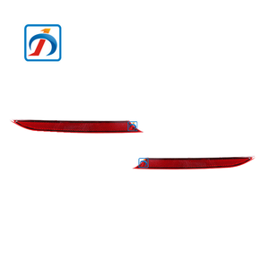 Placa reflectora inferior izquierda de parachoques trasero 63148074229 para <span class=keywords><strong>BMW</strong></span> Serie 3 G20 G28 <span class=keywords><strong>M</strong></span> Serie deportiva - Product Image 2