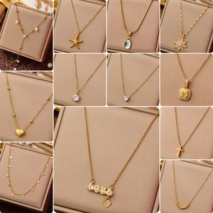 68 diseño PVD antideslustre 18K chapado <span class=keywords><strong>en</strong></span> oro collar de Cruz de acero inoxidable titanio acero amor corazón collares para mujeres - Product Image 1