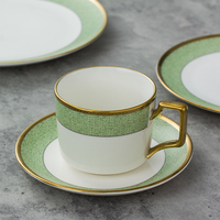 Vaisselle de luxe JQY pour la restauration fine avec porcelaine de Phnom Penh, ensemble de table élégant, vaisselle en céramique nordique pour hôtel et restaurant