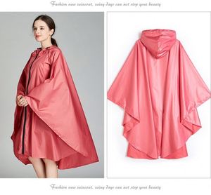 ชุดกันฝนแบบสวมใส่ได้ทุกขนาด ผลิตจากโพลีเอสเตอร์กันน้ำ สีพื้น แต่งลายปะติด เหมาะสำหรับการเดินทางท่องเที่ยวกลางแจ้งสำหรับหนึ่งคน - Product Image 5