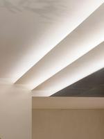 Panneau de plafond suspendu en aluminium Prima avec dimensions personnalisées pour les applications bureautiques et les bâtiments publics