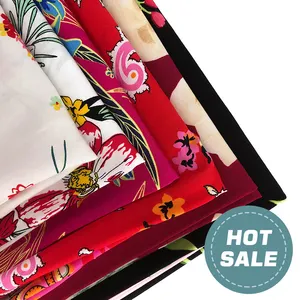 Design moderno barato personalizado africano floral impresso 100 rayon poplin tecido para mulheres vestido