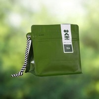 Nouvelle conception, pochette carrée refermable à fermeture éclair, imprimée en héliogravure, avec soufflet, pour aliments pour animaux, thé, café, emballage durable de qualité alimentaire