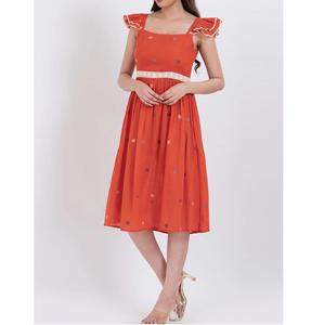 Robe midi en coton Jamdani tissée à la main la plus vendue pour femmes, tissage artisanal traditionnel, légère, disponible pour l'exportation - Product Image 1