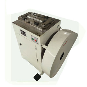 Machine à bordurer les boîtes en fer blanc carrées - Product Image 1
