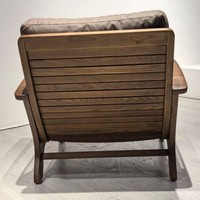 Fauteuil de salon en cuir véritable de qualité supérieure avec pieds en bois massif, design européen ergonomique pour appartement, salle à manger, hôtel