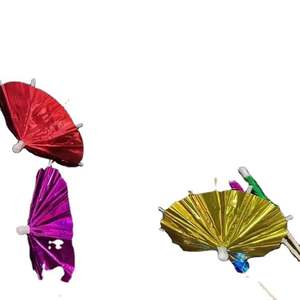 Parasol décoratif pour cocktail en aluminium avec bâtonnets en bois - Product Image 4