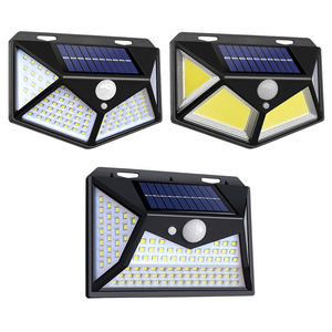 Lampe murale extérieure à énergie solaire, 3 LED latérales, capteur de mouvement humain, lumière vive résistante à la pluie, pour éclairage de sécurité domestique et de jardin - Product Image 1