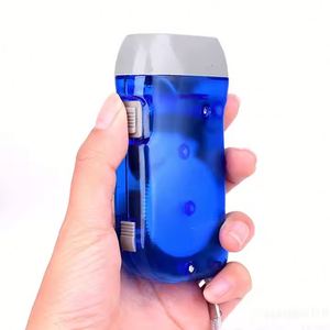 Promotional <b>Small</b> <b>Gift</b> Hand Crank Rechargeable Mini Emergency Outdoor Plastic 3LED Tactical Flashlight with AAA Battery - Product Image 3