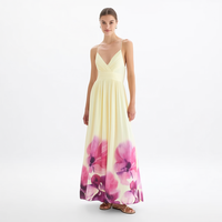Robe longue plissée jaune personnalisée pour femme, taille empire, col en V profond, bretelles spaghetti, imprimé floral aquarelle, idéale pour les vacances d'été et les stations balnéaires