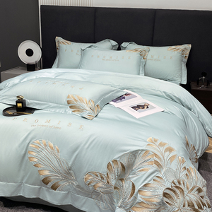 Nouvel ensemble <span class=keywords><strong>de</strong></span> housses <span class=keywords><strong>de</strong></span> couette fantaisie en <span class=keywords><strong>coton</strong></span> longues fibres haute densité, broderie jacquard fil doré, quatre pièces - Product Image 4