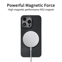 Étui de téléphone antichoc adapté aux modèles 13 14 Pro et 13 14 Pro Max. Housse de protection en fibre de carbone mignonne, fine, légère et douce