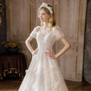 Robe de mariée de luxe princesse à paillettes légères Style moderne avec dentelle de <span class=keywords><strong>tulle</strong></span> perlée Design dos nu Train chapelle printemps et été - Product Image 6