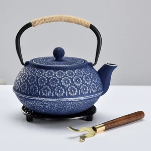 Tetera de Hierro Fundido de Diseño Europeo Azul de 26 oz con Filtro de Acero Inoxidable, Material Metálico - Product Image 3