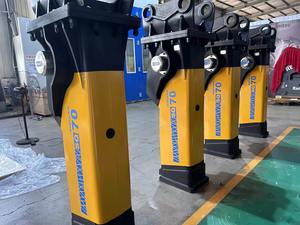 Para martillo hidráulico Soosan SQ 70, nuevo modelo de silencio tipo caja, sistema de martillado antigrasa automático, núcleo incluido, Motor de motor - Product Image 3