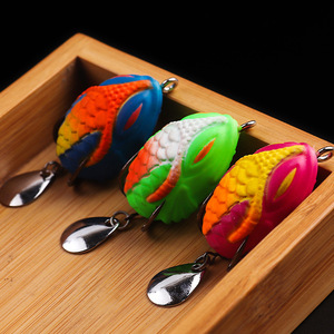 Nuevo Señuelo de Pesca Tipo Gancho de Sangre Estilo Tailandés Mini Thunder Frog, 3 cm, 5 g, Doble Anzuelo, Equipo de Pesca - Product Image 1