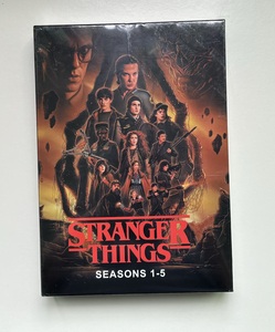 <span class=keywords><strong>Stranger</strong></span> <span class=keywords><strong>Things</strong></span>: Le Stagioni Complete 1-5 (DVD, 2025, Set 14 Dischi) Serie TV in DVD - Product Image 1