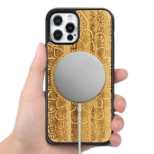 Venta caliente láser de madera de cerezo de succión magnética teléfono caso para <span class=keywords><strong>IPhone</strong></span> 12 12PRO - Product Image 2