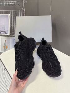 Chaussures décontractées de luxe de haute qualité pour la vente en gros, avec empeigne tricotée, semelles épaisses et amorti anti-odeur pour activités sportives - Product Image 3