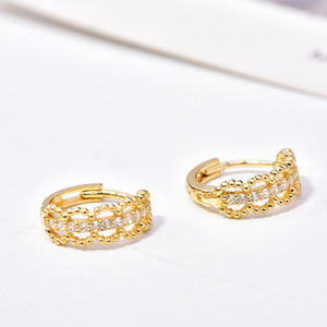 Orecchini a Cerchio Eleganti con Perline da Donna, Orecchini a Cerchio Piccoli con Pietre Scintillanti Vuote, Gioielli alla Moda per Uso Quotidiano, Vendita all'Ingrosso - Product Image 2