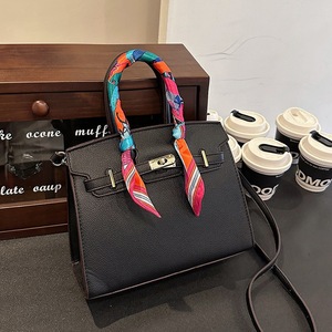 Nuevo Bolso de Hombro/Bandolera de Moda para <span class=keywords><strong>Mujer</strong></span>, Diseño Cuadrado, Gran Capacidad, Cierre Versátil, Costuras Decorativas - Product Image 3