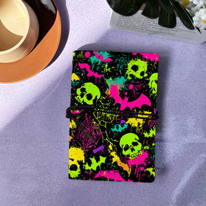 Cahier A6 vintage avec pendentif cravate fait à la main 160 pages papier amovible grand cadeau pour les agents immobiliers crânes chauves-souris Webs Neo - Product Image 1