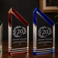 Plaque de trophée en cristal rouge personnalisée, nom et message gravés au laser sur mesure