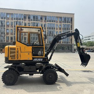 La Excavadora Compacta con Ruedas JG30S de 3 Toneladas es un Equipo de Excavación Pequeño y Eficiente Utilizado para Cavar Zanjas. - Product Image 3