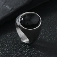 Bague de mode unisexe en acier inoxydable incrustée d'une pierre naturelle ovale