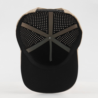 Gorra Deportiva Unisex para Exteriores, Gorra Impermeable Personalizada OEM, Gorra de Golf Transpirable de Poliéster Perforado, Proveedor BSCI con Parche de PVC