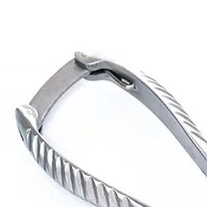 Pince à cuticules à vendre Logo personnalisé et emballage Coupe-ongles d'orteil Pince à cuticules pour ongles avec matériau en acier inoxydable - Product Image 4