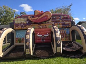 Jeu de carnaval western 3 en 1, jeu de carnaval gonflable sur le thème du western - Product Image 2