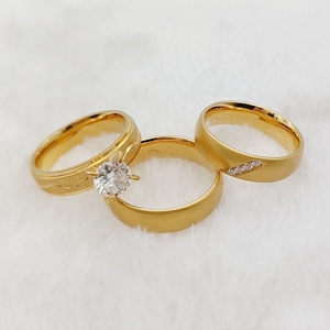 Bagues de fiançailles de mariage de couples pour hommes et femmes Bijoux en <span class=keywords><strong>acier</strong></span> <span class=keywords><strong>inoxydable</strong></span> plaqué or 18 carats <span class=keywords><strong>Alliance</strong></span> pour femmes - Product Image 5
