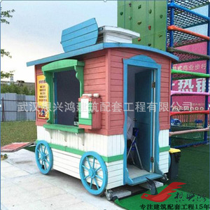 Quiosco de madera con diseño de dibujos animados Xiangxinghong, puesto de venta móvil para niños en áreas de juego al aire libre. - Product Image 4
