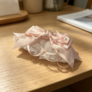 Pink <b>bow</b> pearl hair <b>clip</b> for women, summer 2025, new high-end hair accessory for the back of the head, shark <b>clip</b>. - Product Image 1
