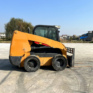 Chargeuse compacte sur pneus SR175, capacité 3 tonnes, moteur Cummins, orange, équipement de construction compact - Product Image 5
