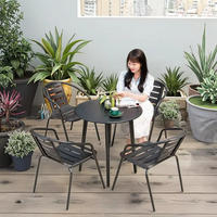 Ensemble de meubles de jardin, ensemble de salle à manger de patio, chaise et table en résine plastique pour la maison et le café/boutique, restaurant, chaise de camping