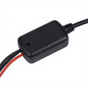 Antenne amplificatrice de signal radio FM universelle pratique pour voiture avec fonctions anti-interférences, pièces automobiles, sans canaux - Product Image 4