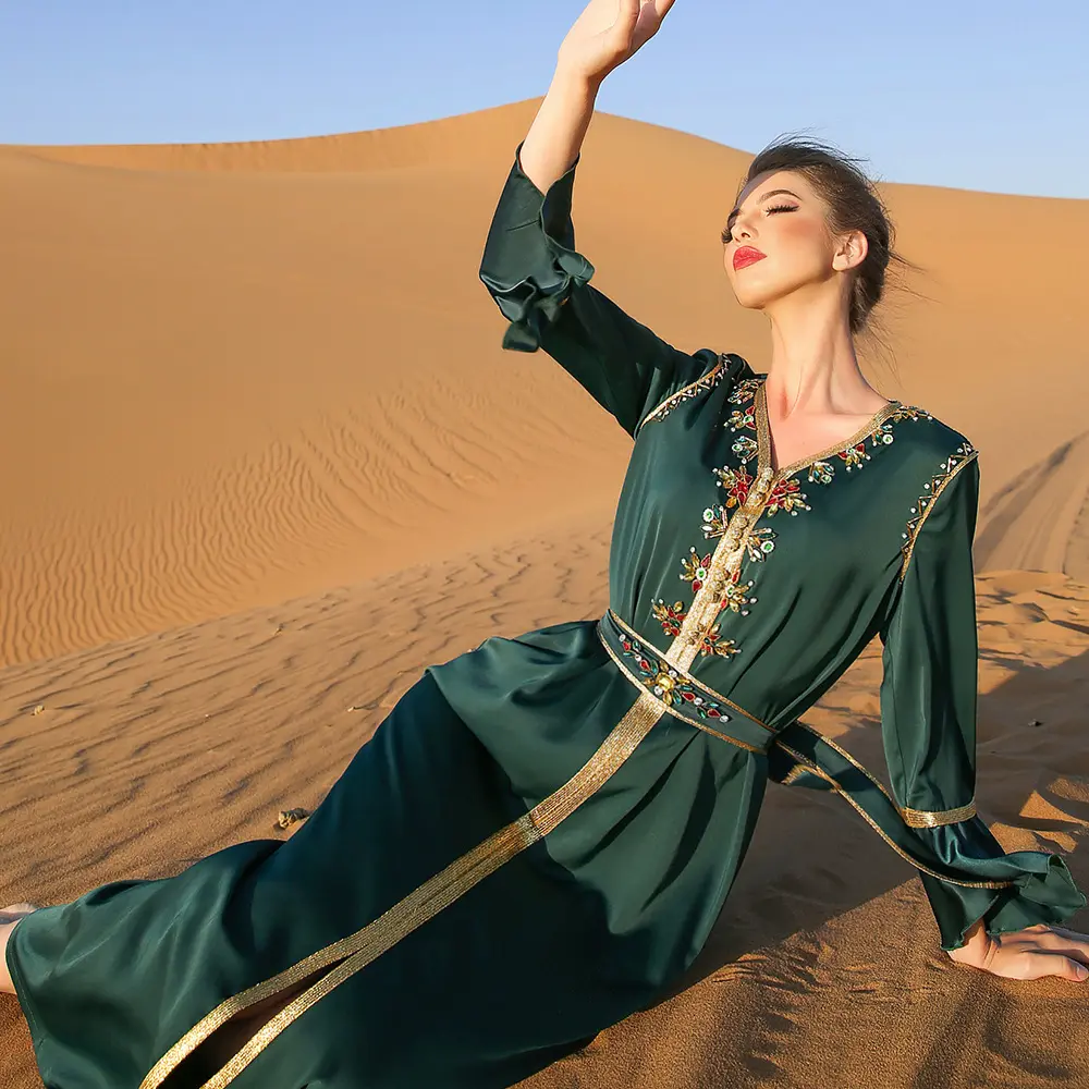 2022 New Dark Green Dubai Arabian Point Diamond Evening Dress Long Sleeve Moroccan Kaftan Evening Dress Muslim Dress