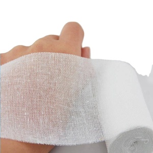 Rollo de Gasa Médica Blanca 100% Algodón, 5cm X 10m, Transpirable, Alta Absorbencia, Suavidad, Vendaje Quirúrgico - Product Image 1