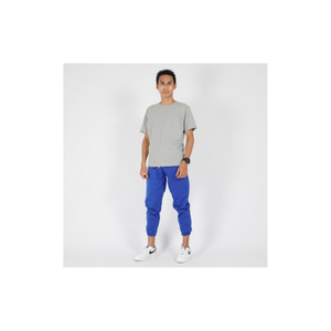 Pantalon Josua Jogger Fabriqué à partir de matériaux de haute qualité, avec un design moderne qui convient à une tenue décontractée ou active. - Product Image 1