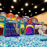 Aire de jeux intérieure commerciale personnalisée en usine de 1000 m² avec trampolines pour enfants et adultes, jeux interactifs et grands toboggans