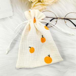 Sac à cordon en gaze de coton de haute qualité 15*20cm, écologique, recyclable, pour crème pour les yeux, bijoux, emballage personnalisé avec logo - Product Image 4