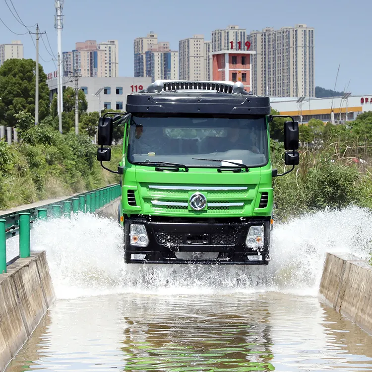 공장 제공 Dongfeng 코치 버스 편안한 모험 6 륜 구동 투어 버스