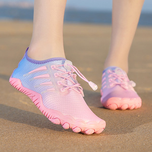 Chaussures aquatiques en maille à séchage rapide unisexe pour la plage, l'été, la natation, la randonnée et le trail avec design de protection des orteils - Product Image 1