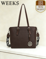 Sac fourre-tout en cuir PU marron personnalisable WKP4797 WEEKS avec bandoulière réglable et breloque logo - Sac à main grande capacité pour femme OEM/ODM