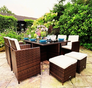 Conjunto de Mesa de Comedor de Ratán PE para Patio Moderno, 10 Plazas, Resistente a la Intemperie, Muebles de Jardín de Mimbre en Forma de Cubo para Villa, Patio Trasero, Hostelería - Product Image 1